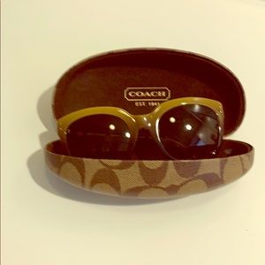 Coach Laurin Style Sunglasses with Case